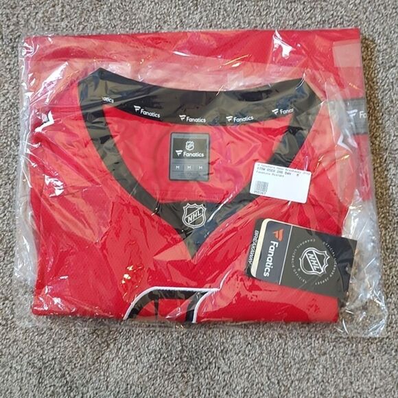 New With Tags Women's Medium NHL Ottawa Senators Home Breakaway Fanatics‎ Jersey - Picture 4 of 8